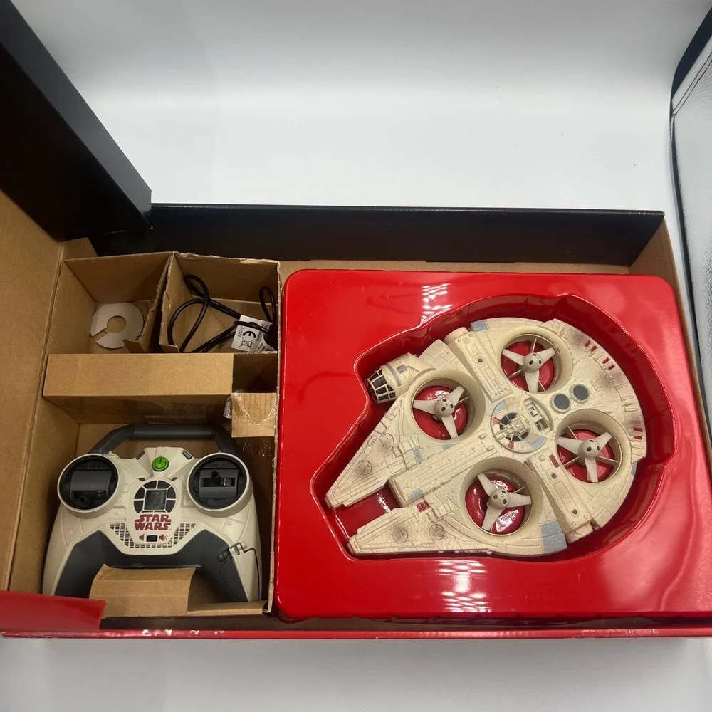 Air Hogs Star Wars:‎ Millennium Falcon Quad with Remote Control in Box